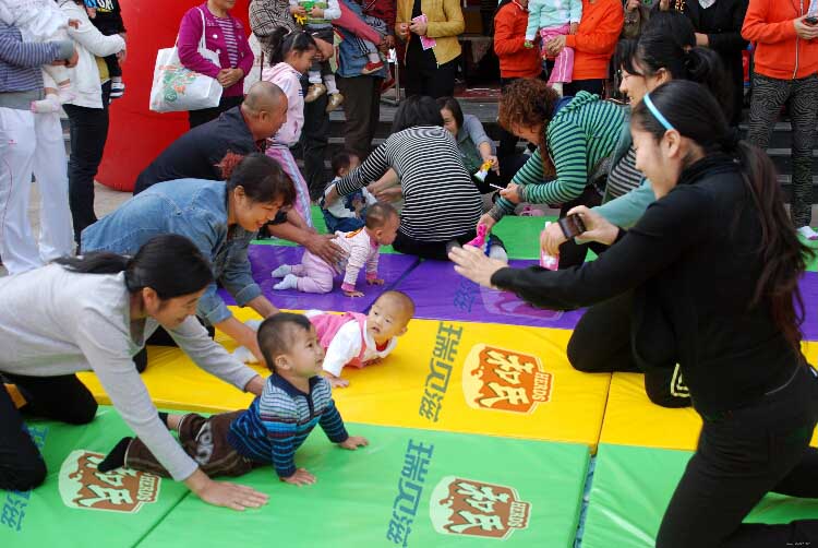 市场活动2.jpg